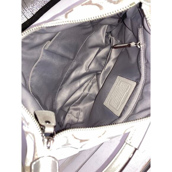 COACH 19340, LARGE WHITE MULTI SIGNATURE CANVAS SHOULDER BAG - Picture 9 of 11